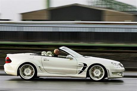 Mercedes Benz SL por FAB Design impresionante