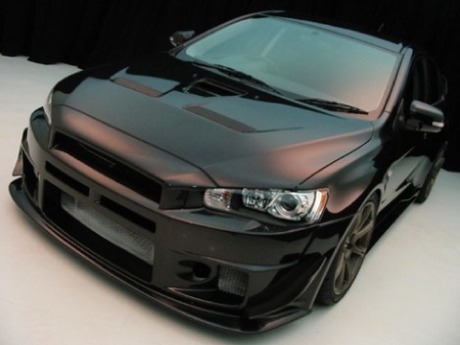 Mitsubishi Evo X Black Illusion por Sequential V a Autoblognl