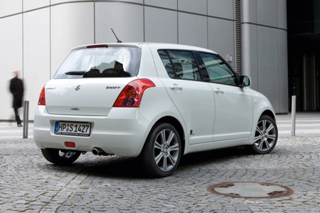 suzuki_swift_blackandwhites_4.jpg