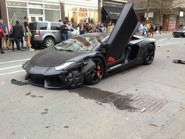 este-video-de-un-accidente-de-lamborghini-aventador-te-dejara-sin-aliento-01.jpg