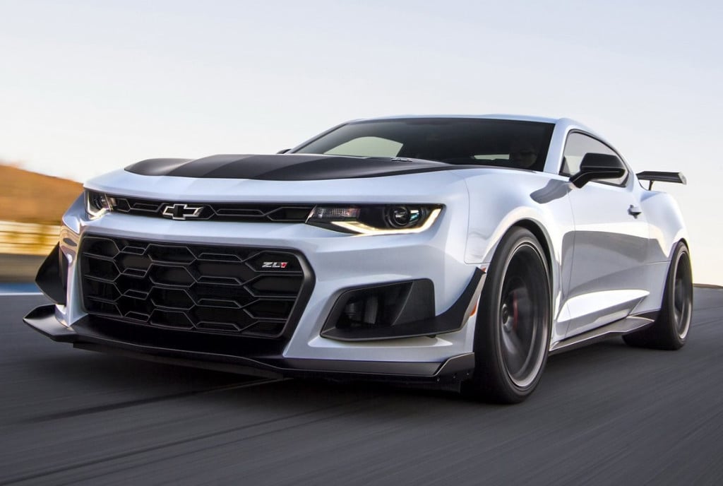 el-chevrolet-camaro-zl1-1le-2019-recibe-la-caja-automatica-de-10-velocidades-02