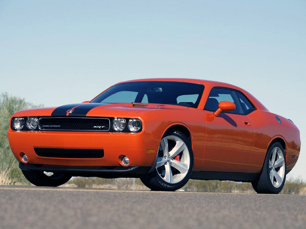 las-primeras-7-100-unidades-del-dodge-challenger-llevaran-cambio-automatico-01