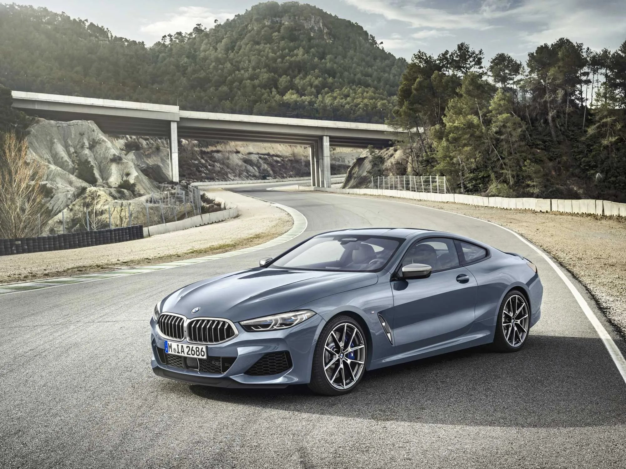 Bmw empieza la gran limpieza de su gama adios al serie 8 y futuro incierto para xm e i4