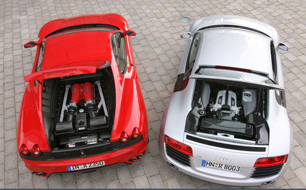 Comparativa desde el infierno: Ferrari F430 vs Audi R8 ¡Muchas fotos!