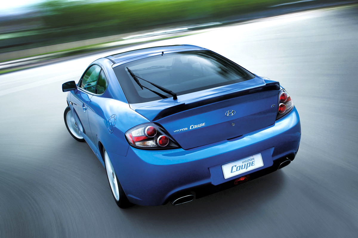hyundai_coupe_7.jpg