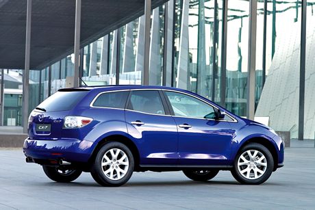 Mazda CX-7, ya a la venta