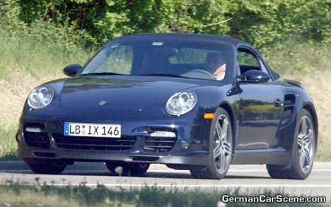 Porsche 911 Turbo cabrio, varios ejemplares cazados