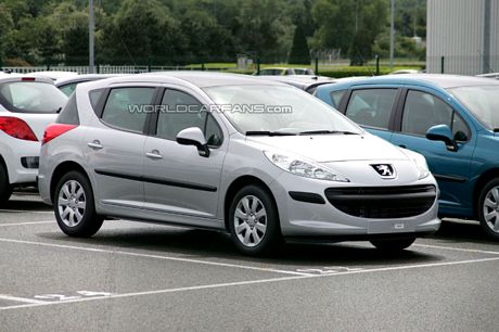 Peugeot 207 SW, cazado en la recta final