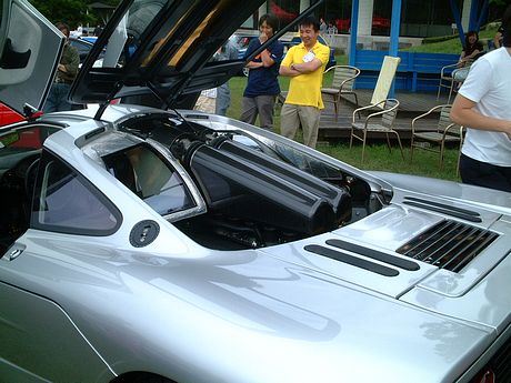 McLaren F1