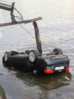 Audi A4 B7 accidente