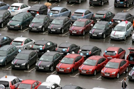 Inédito: 200 Ford Focus reunidos para celeberar una boda