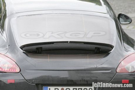 El spoiler del Porsche Panamera al descubierto