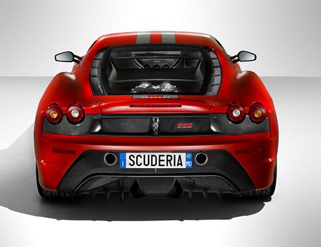 El Ferrari 430 Scuderia ya es oficial
