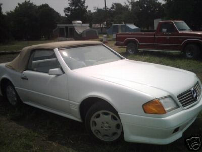 Réplica de Mercedes SL basado en un Mustang del 83