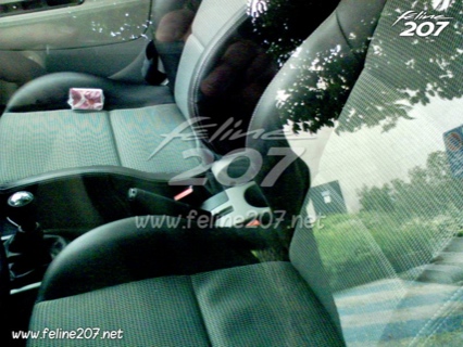Peugeot 207 SW Outdoor, fotos espía