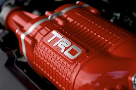 Toyota Aurion TRD, el tracción delantera más potente para Australia
