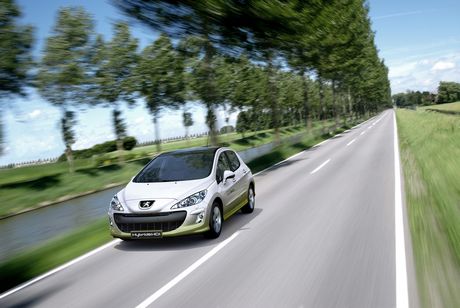Peugeot 308 Hybrid HDi