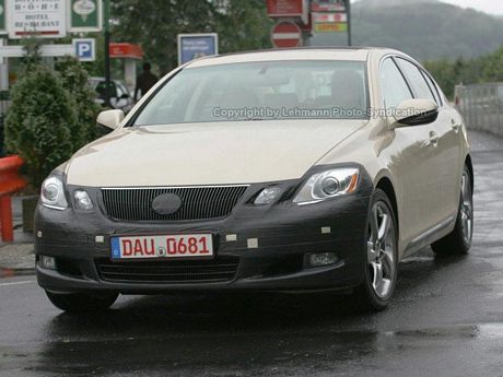 Facelift del Lexus GS, fotos espías