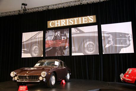 El Ferrari 250 GT de Steve Mcqueen alcanza los 1.7 millones de euros