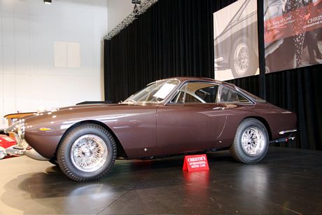 El Ferrari 250 GT de Steve Mcqueen alcanza los 1.7 millones de euros