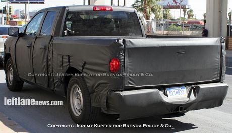 Fotos espías del Dodge Ram, más que camioneta, caminón