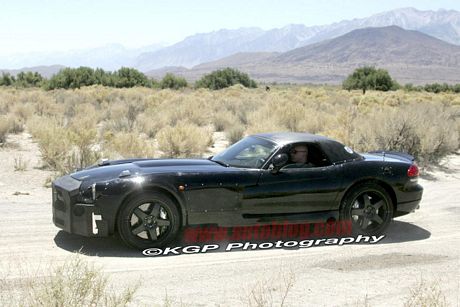 Sí, era un Viper... más fotos del Mercedes SLC