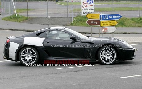 Fotos espías del Ferrari Dino