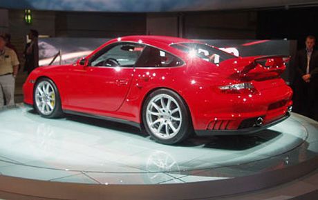 Porsche 911 GT2