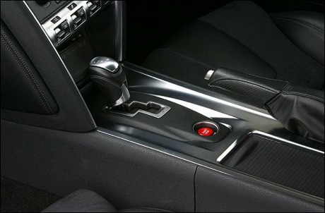 Nissan GT-R
