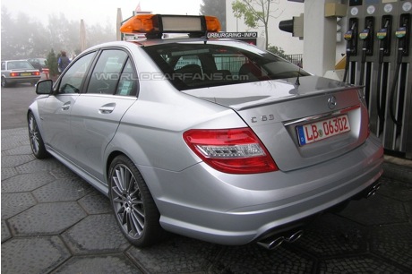 Mercedes C 63 AMG Pace Car de la DTM, cazado