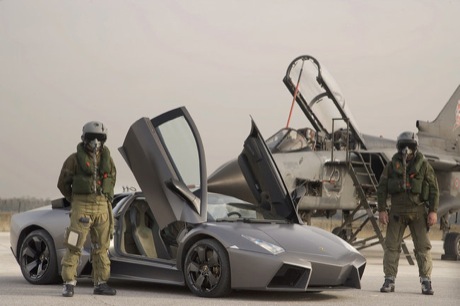 Lamborghini Reventón vs Panavia Tornado