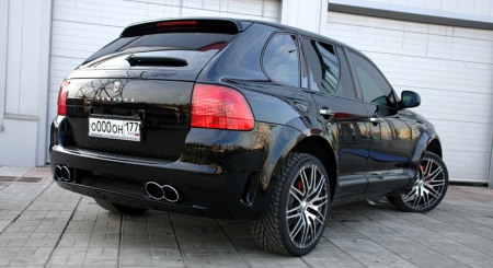 Porsche Cayenne Turbo "Edición cannabis"