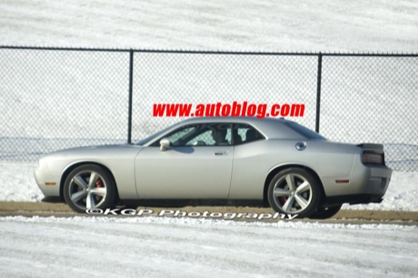 Dodge Challenger R/T y SRT8