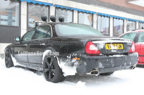 Jaguar XJ