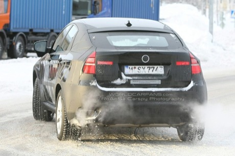 BMW X6 híbrido, cazado