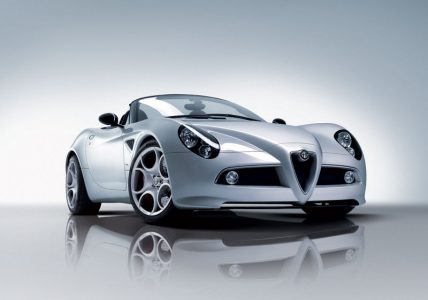 Alfa 8C Spider de producción, imágenes oficiales del pre-salón de GInebra