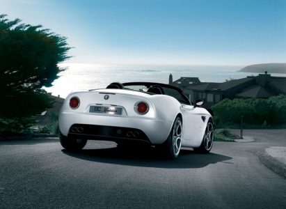 Alfa 8C Spider de producción, imágenes oficiales del pre-salón de GInebra