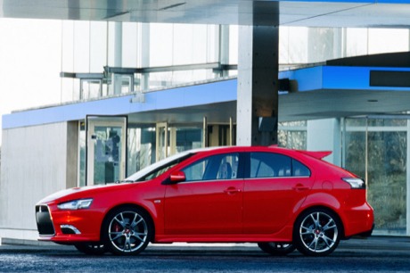 Mitsubishi Lancer Prototype-S, primeras fotos del Lancer Ralliart hatchback