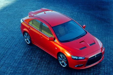 Mitsubishi Lancer Prototype-S, primeras fotos del Lancer Ralliart hatchback