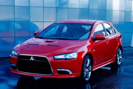 Mitsubishi Lancer Prototype-S, primeras fotos del Lancer Ralliart hatchback