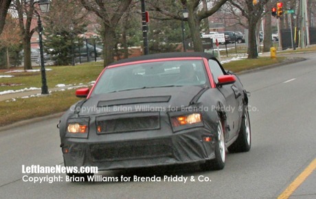 Ford Mustang 2010, más fotos espía del interior