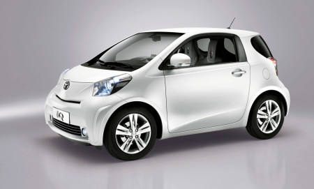 Toyota iQ