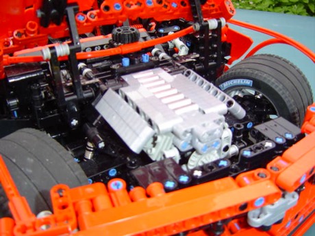 El Chevrolet Camaro se deja ver... en Lego
