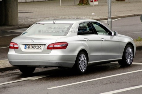 Más recreaciones del Mercedes Clase E