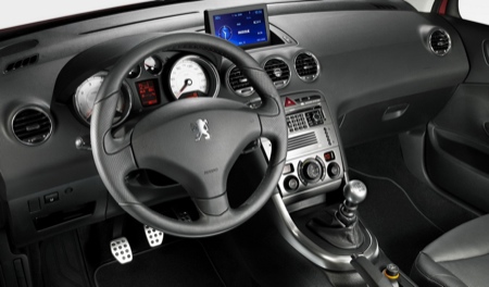 El Peugeot 308 GT 175 CV llegará a España en Abril