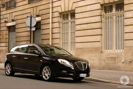 El nuevo Lancia Delta, cazado en París