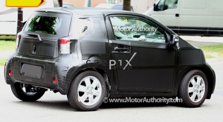 Toyota iQ, fotos espía