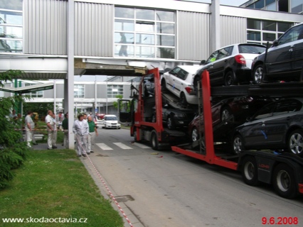 Camión que transportaba Skoda: misión fallida