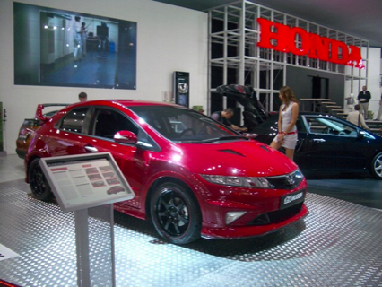 Honda Civic 8th europeo por Mugen