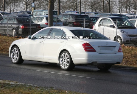 En blanco polar: nuevo Mercedes Clase S